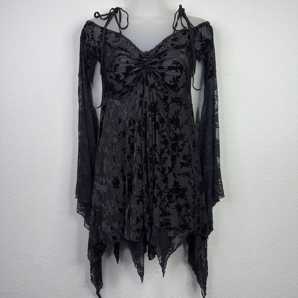 Current Mood Dolls Kill Mini Dress Women M NWT Black Burnout Velvet Whimsigoth‎